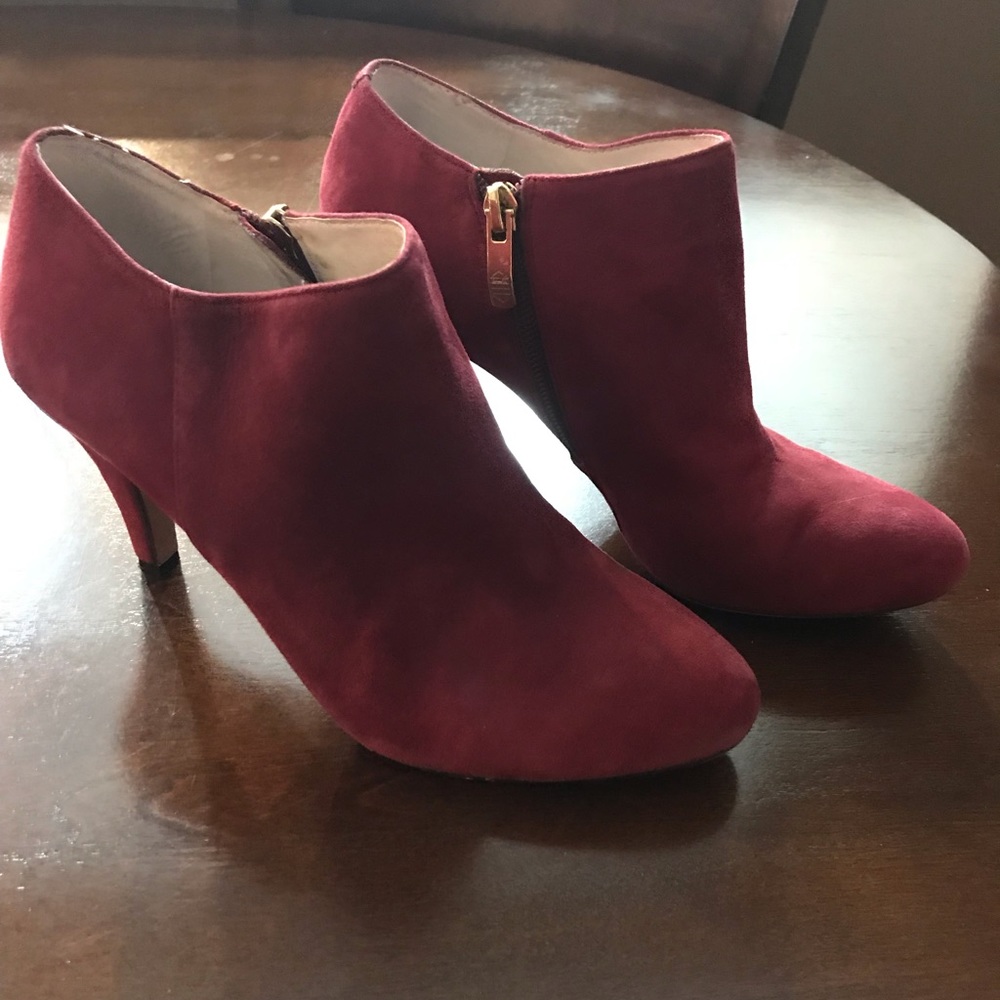 Sexy and elegant statement suede booties